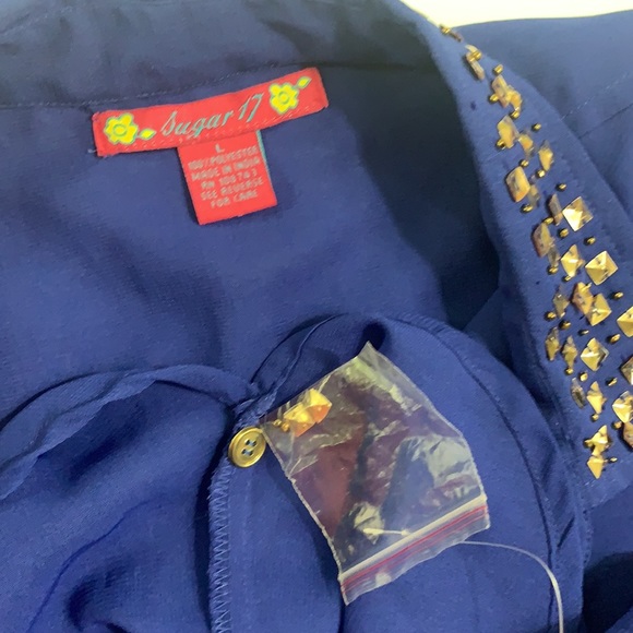 Elegant blue/royal blouse ๐ - Picture 6 of 7